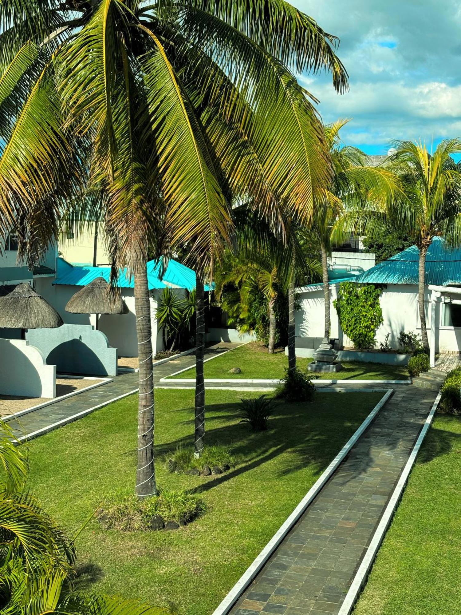 Stella Rina "Adults Only" Bed & Breakfast Grand-Baie Eksteriør bilde