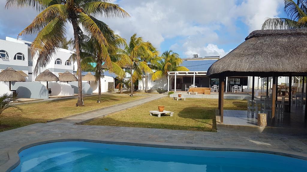 Stella Rina "Adults Only" Bed & Breakfast Grand-Baie Eksteriør bilde
